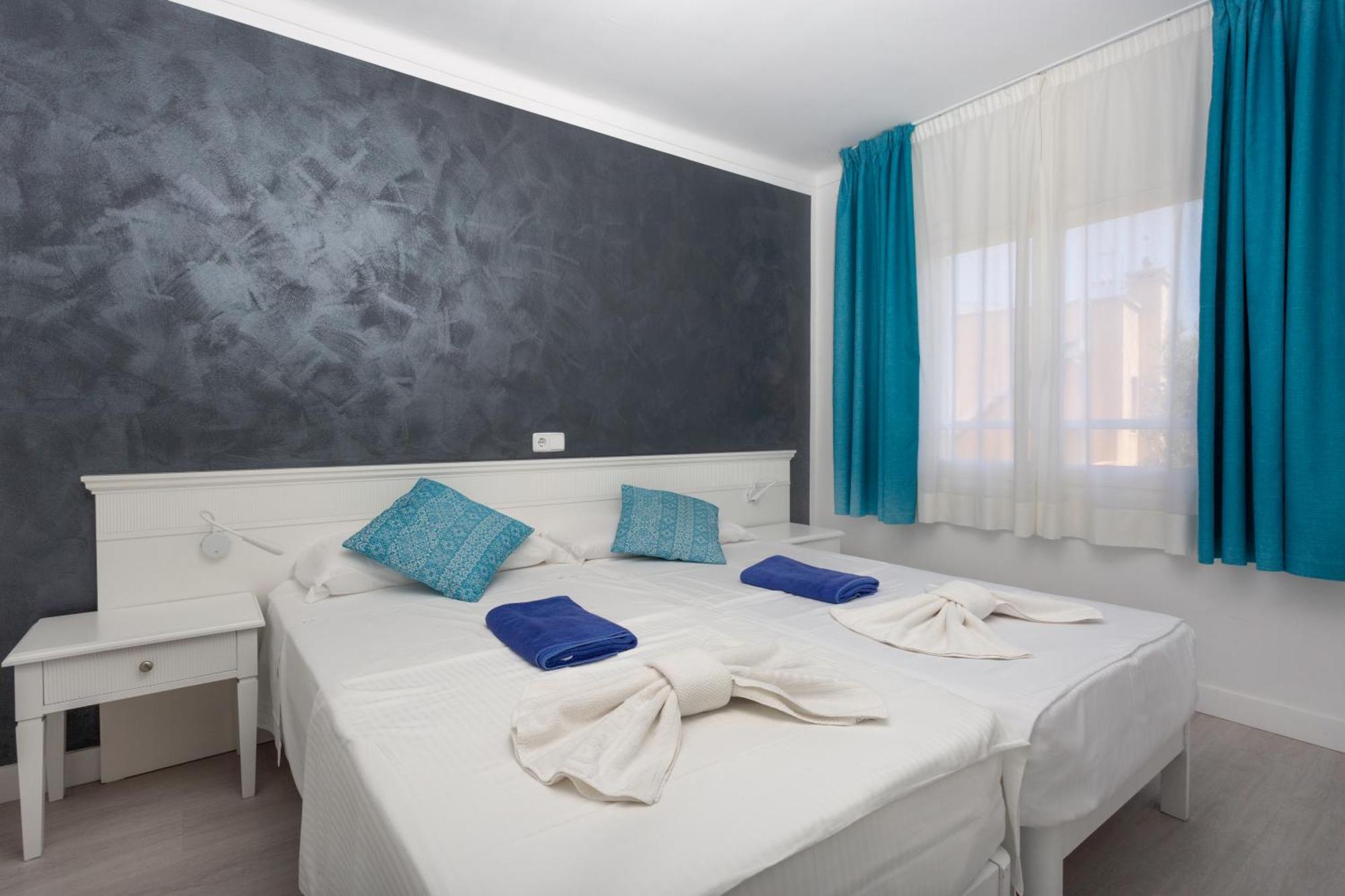 Ferrera Suites Cala Ferrera  Exteriör bild