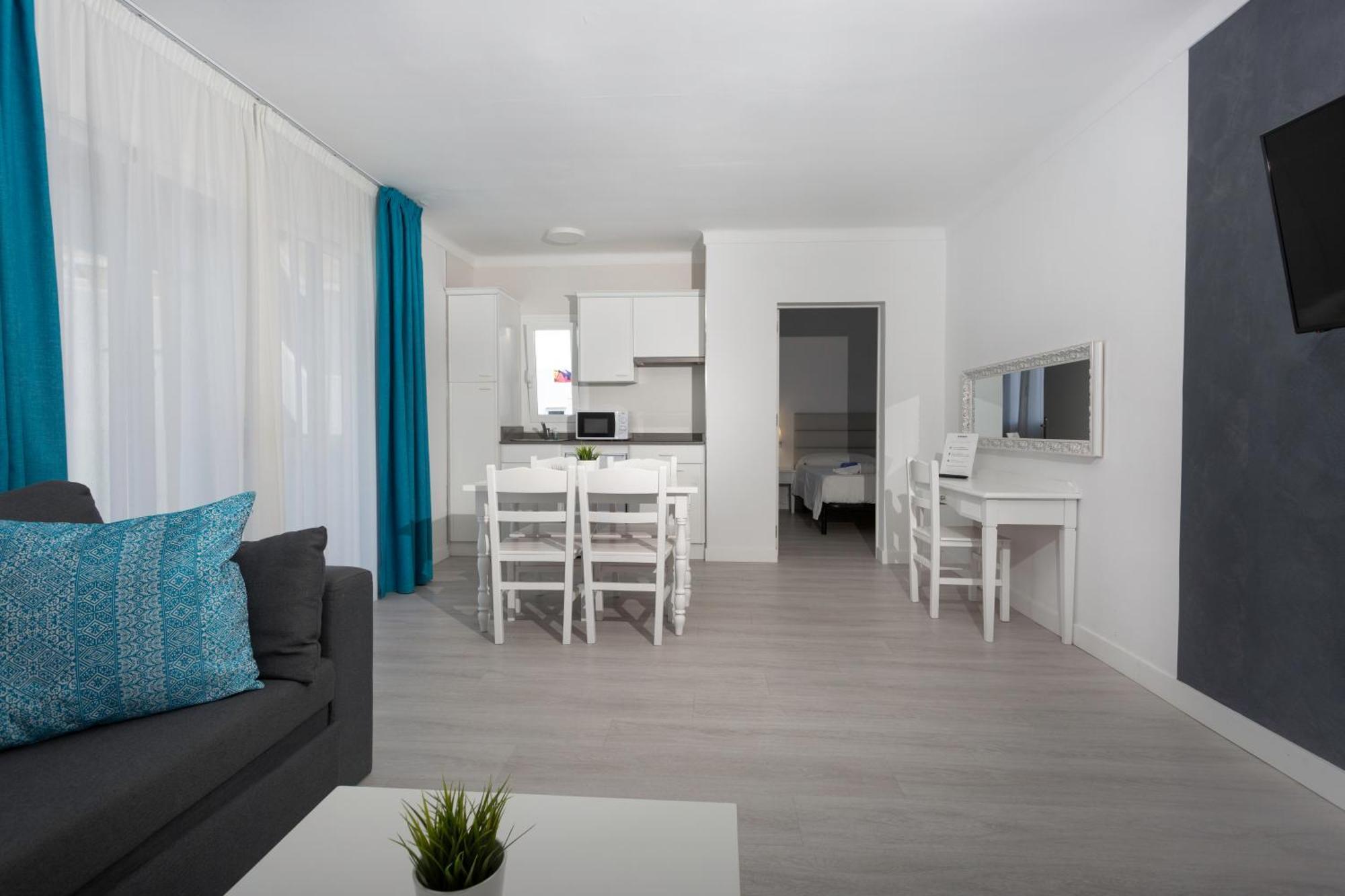 Ferrera Suites Cala Ferrera  Exteriör bild